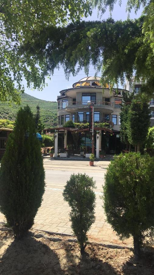 Hotel Saint Marena Pogradec Luaran gambar