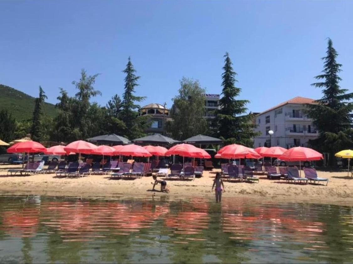 Hotel Saint Marena Pogradec Luaran gambar